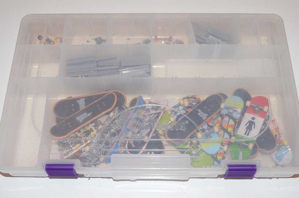 Lot of 18 Tech Deck Fingerboard / Skateboard with Trucks, Wheels, Case