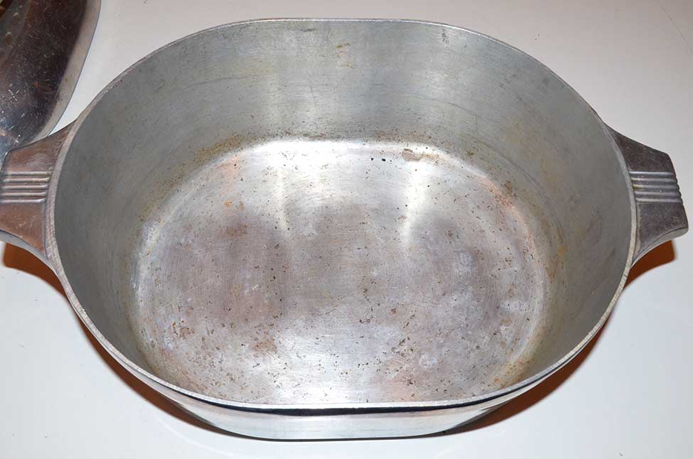 Vintage Wagner Ware Magnalite 8 Qt Cast Aluminum Oval Roasting Pan with Lid