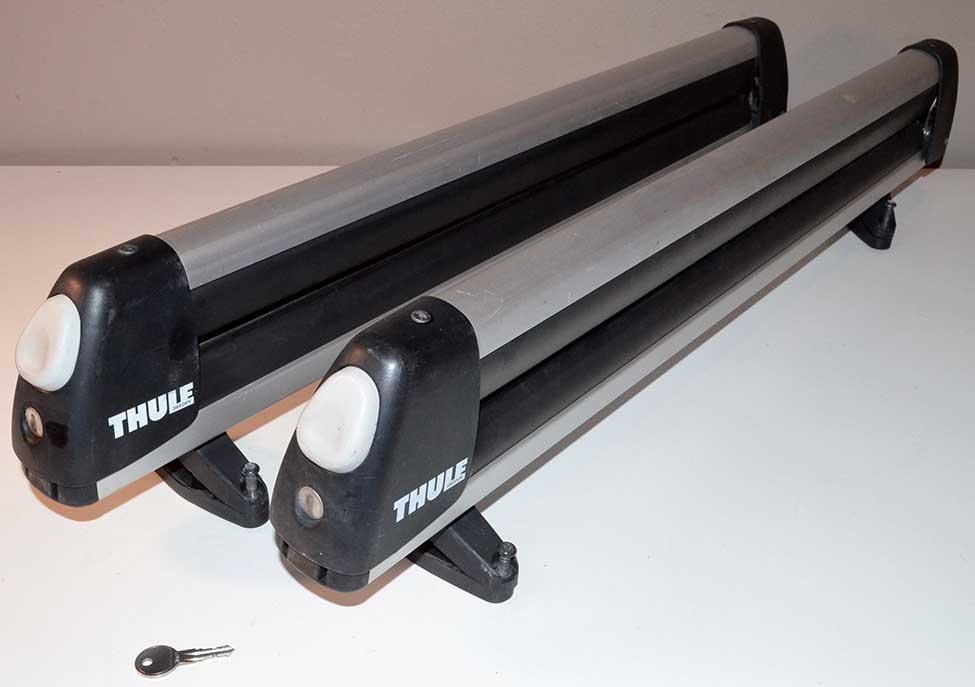 Thule 725 Universal Flat Top 6 Ski & Snowboard Racks with Locks and