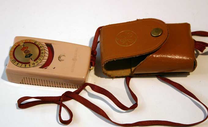 Vintage GE Mascot Light Exposure Meter w/ Leather Case